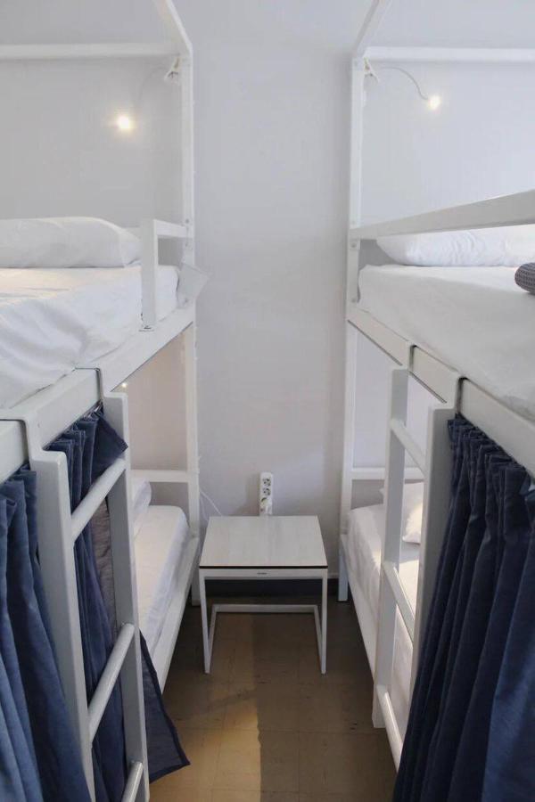 Let Me Take My Bunk Bed Pansiyon Atina Dış mekan fotoğraf